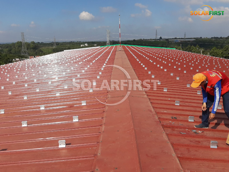 6MWp Metal Tile Roof Mount in Vietnam