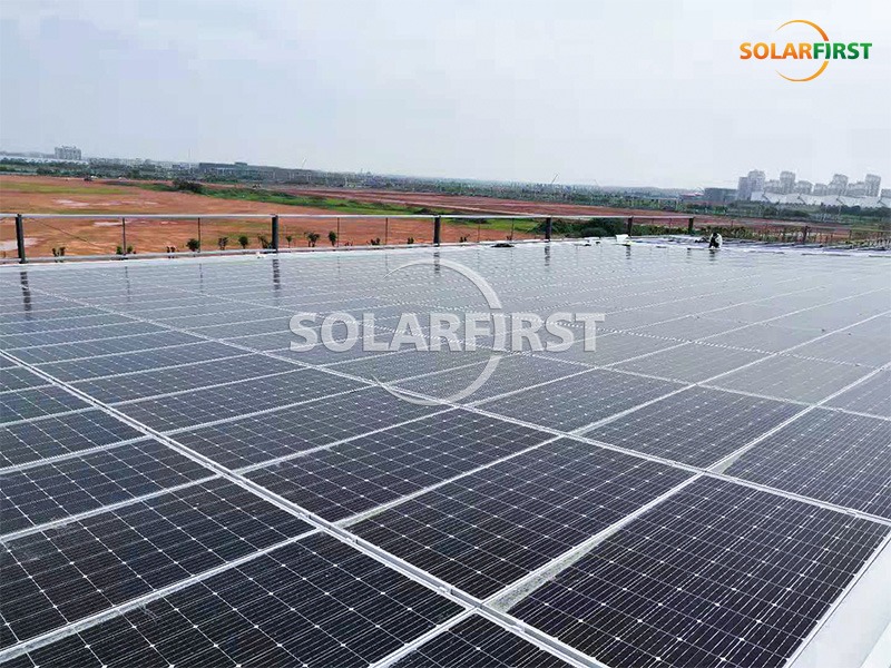 2.1MWp BIPV Roof Mount in Nanning