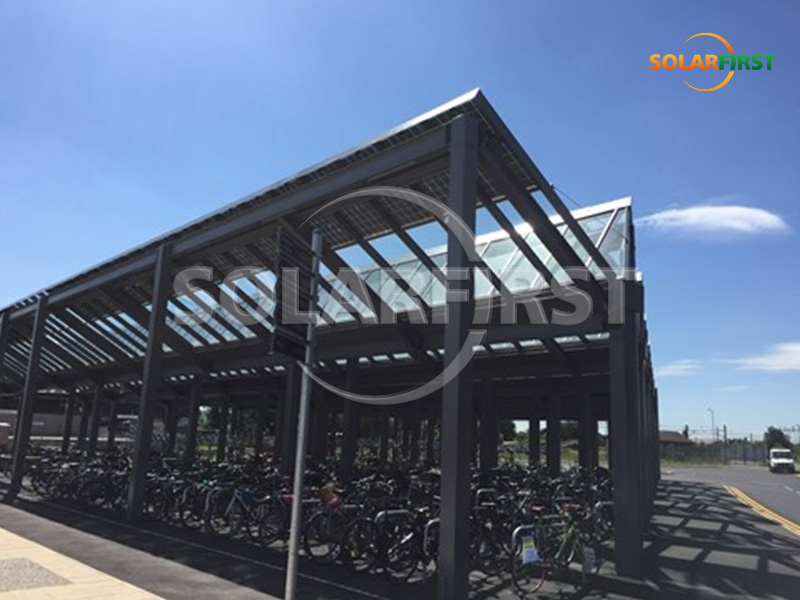 325㎡ BIPV Bike Shelter at Cambridge North Station, UK